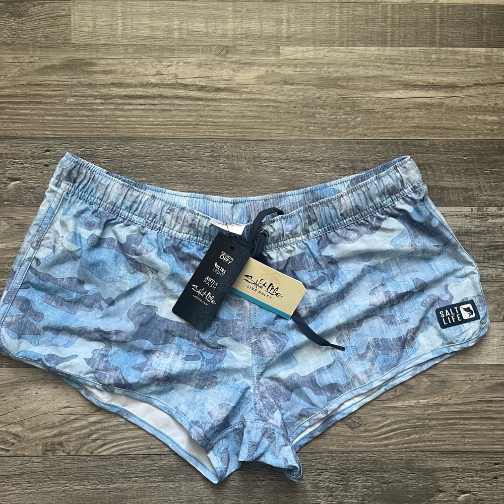 Salt Life Women's Blue Camo Shorts